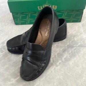 Eastland Black Leather Penny Loafers